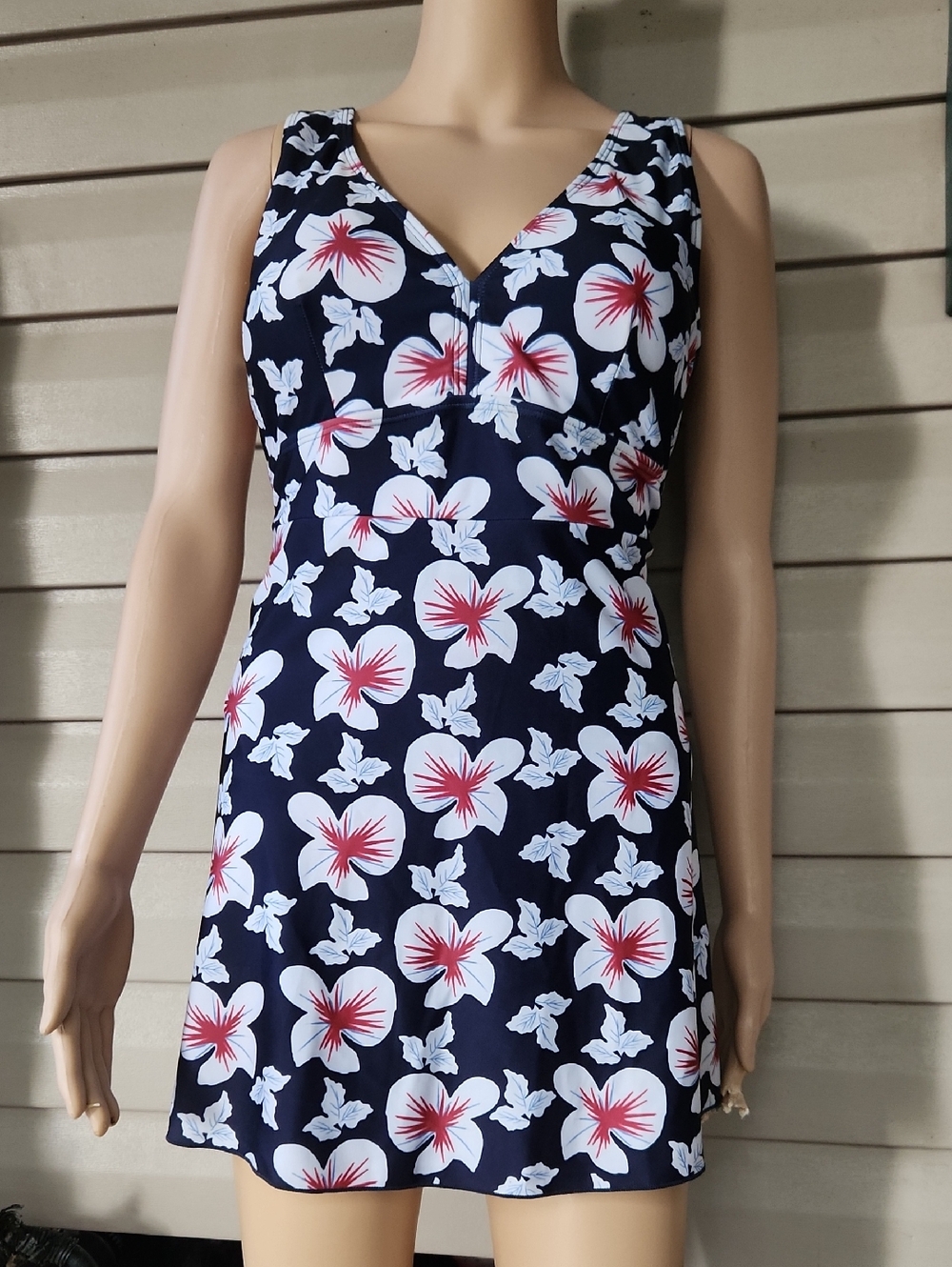 NWOT Women's Navy Floral V-Neck One-Piece Swimsuit